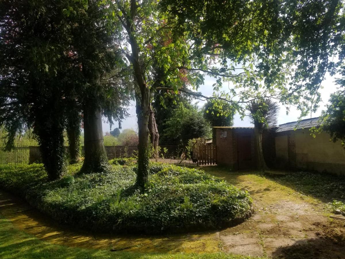 Gite Normandie Forges-les-Eaux Extérieur photo